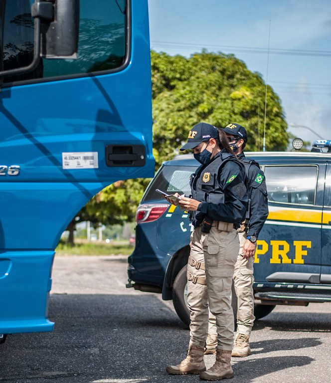 Em Marabá-PA, a PRF prendeu um condutor por porte ilegal de drogas